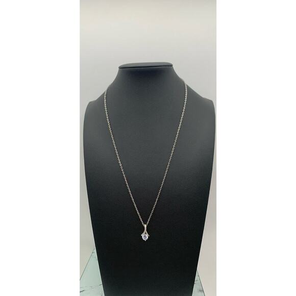 Dainty Beautiful Silver Tone Chain And Pendant Light Blue/Purple Main Rhinestone - Picture 3 of 6